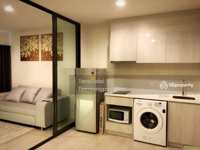 Life Sukhumvit 48, Bangkok, Thailand Life Sukhumvit 48, Bangkok, Thailand