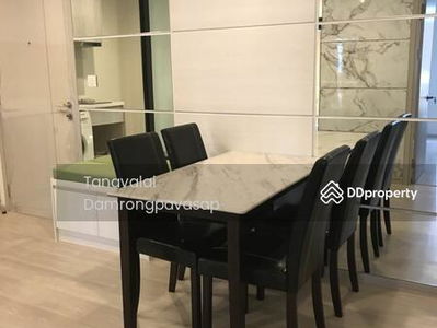 Life Sukhumvit 48, Bangkok, Thailand Life Sukhumvit 48, Bangkok, Thailand