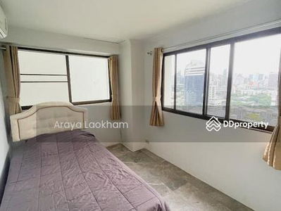 Thonglor Tower, Bangkok, Thailand Thonglor Tower, Bangkok, Thailand