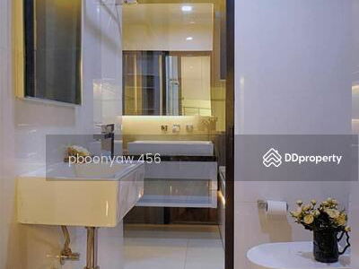 Ivy Ampio, Bangkok, Thailand Ivy Ampio, Bangkok, Thailand