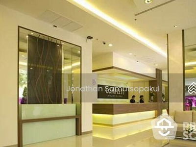 The Complete Rajprarop, Bangkok, Thailand The Complete Rajprarop, Bangkok, Thailand