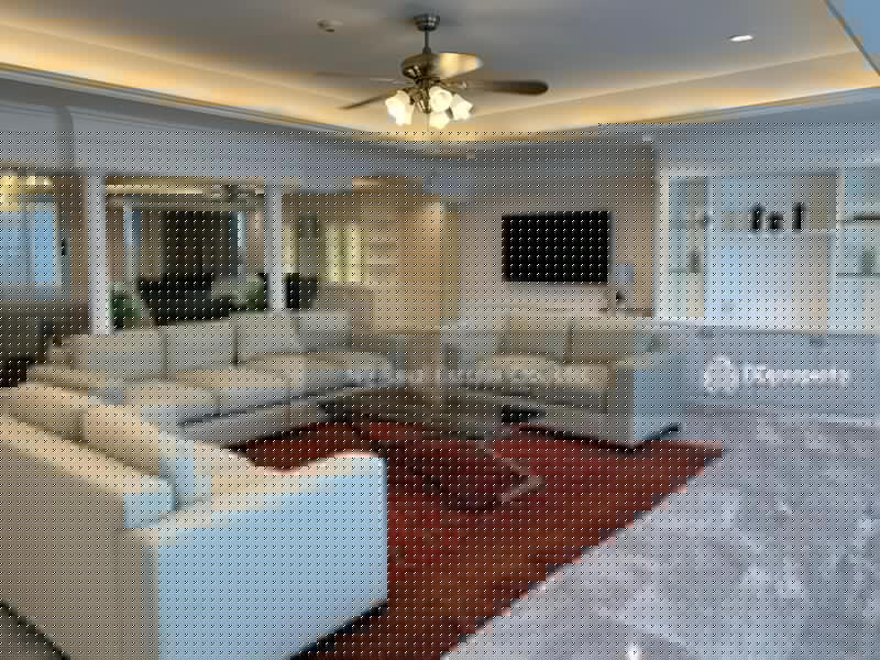 Phatsana Garden, Bangkok