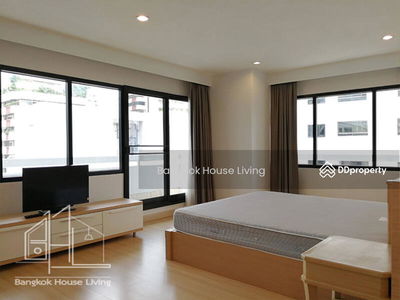 Prasanmitr Place, Bangkok, Thailand Prasanmitr Place, Bangkok, Thailand