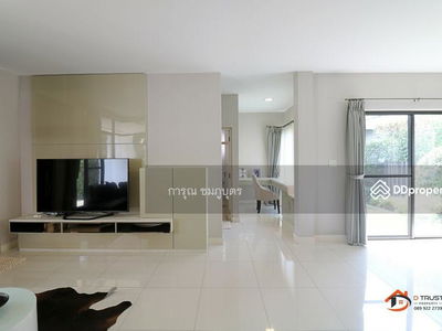 Manthana Onnut–Wongwaen 4, Bangkok, Thailand Manthana Onnut–Wongwaen 4, Bangkok, Thailand