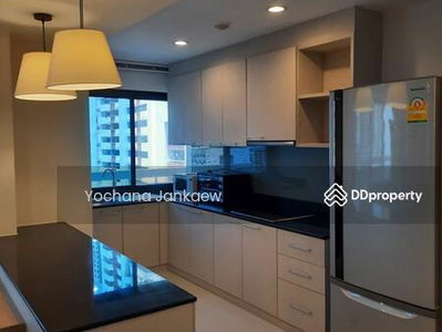 Prasanmitr Place, Bangkok, Thailand Prasanmitr Place, Bangkok, Thailand