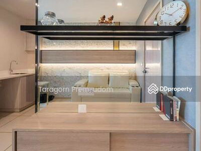 Life One Wireless, Bangkok, Thailand Life One Wireless, Bangkok, Thailand