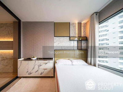 Life One Wireless, Bangkok, Thailand Life One Wireless, Bangkok, Thailand