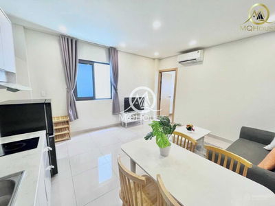 Ngo Tat To Street, Vietnam Ngo Tat To Street, Vietnam