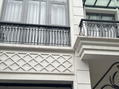 Свойство in Hanoi