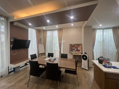 Vinhomes Riverside, Vietnam  Vinhomes Riverside, Vietnam