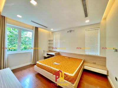 Vinhomes Riverside, Vietnam  Vinhomes Riverside, Vietnam