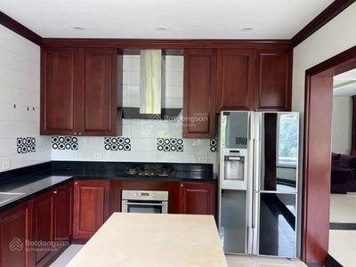 Housing in Hanoi, Vietnam  Housing in Hanoi, Vietnam