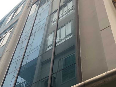 Gehäuse In Hanoi, Vietnam Gehäuse In Hanoi, Vietnam