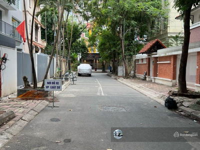 Housing in Hanoi, Vietnam Housing in Hanoi, Vietnam