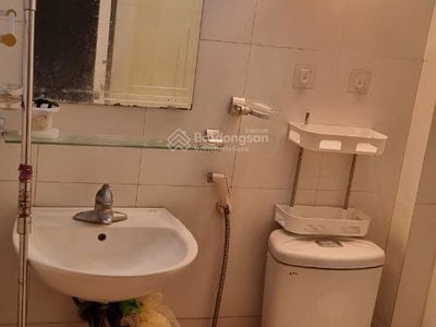 Gehäuse In Hanoi, Vietnam Gehäuse In Hanoi, Vietnam