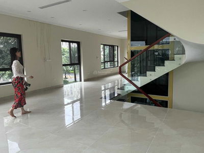 Him Lam Vạn Phúc, Vietnam Him Lam Vạn Phúc, Vietnam