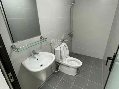 Housing in Hanoi, Vietnam  Housing in Hanoi, Vietnam