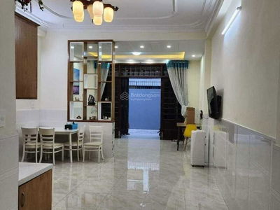 Alojamiento en Nha Be, Vietnam  Alojamiento en Nha Be, Vietnam