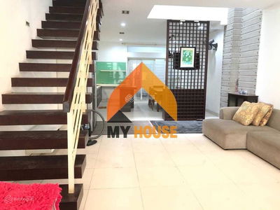 Housing in Nha Be, Vietnam  Housing in Nha Be, Vietnam