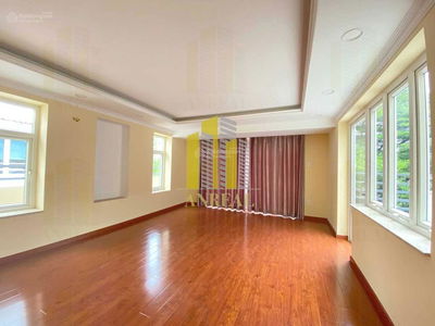 Housing in Nha Be, Vietnam  Housing in Nha Be, Vietnam