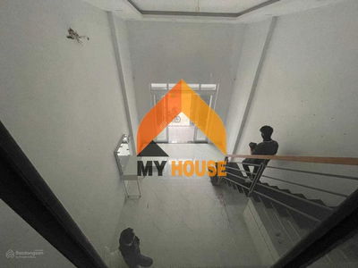 Gehäuse In Nha Be, Vietnam Gehäuse In Nha Be, Vietnam