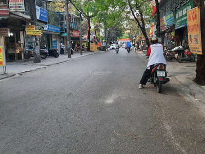 Housing in Hanoi, Vietnam Housing in Hanoi, Vietnam