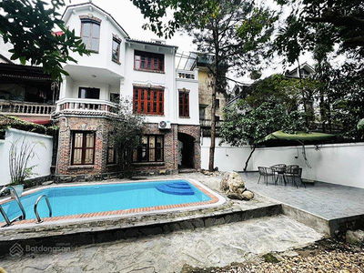 Housing in Hanoi, Vietnam  Housing in Hanoi, Vietnam