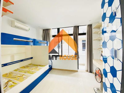 Gehäuse In Nha Be, Vietnam Gehäuse In Nha Be, Vietnam