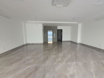 Gehäuse In Hanoi, Vietnam Gehäuse In Hanoi, Vietnam