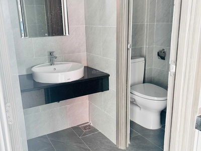 Housing in Ho Chi Minh City, Vietnam Housing in Ho Chi Minh City, Vietnam