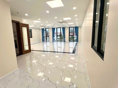 Gehäuse In Co Loa, Vietnam Gehäuse In Co Loa, Vietnam