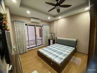 Gehäuse In Ha GJong, Vietnam Gehäuse In Ha GJong, Vietnam