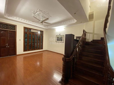 Жилье в Hanoi, Vietnam Жилье в Hanoi, Vietnam