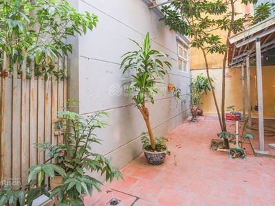 Gehäuse In Hanoi, Vietnam Gehäuse In Hanoi, Vietnam