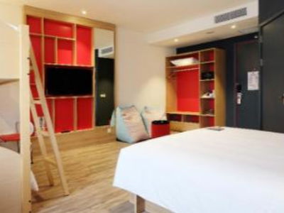 Saigon Airport Plaza, Vietnam Saigon Airport Plaza, Vietnam