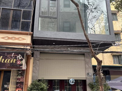 Gehäuse In Hanoi, Vietnam Gehäuse In Hanoi, Vietnam