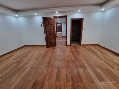 Housing in Hanoi, Vietnam Housing in Hanoi, Vietnam