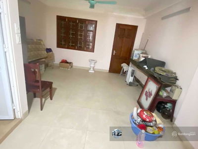 Gehäuse In Ha GJong, Vietnam Gehäuse In Ha GJong, Vietnam