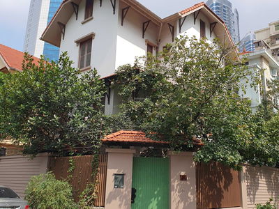 Gehäuse In Ha GJong, Vietnam Gehäuse In Ha GJong, Vietnam