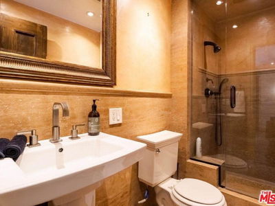 Studio City, United States  Studio City, United States