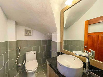 Gehäuse In Hanoi, Vietnam Gehäuse In Hanoi, Vietnam