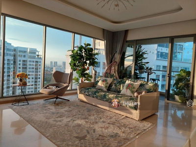 Diamond Island, Vietnam Diamond Island, Vietnam