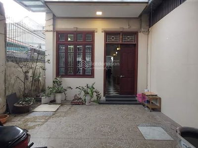 Gehäuse In Hanoi, Vietnam Gehäuse In Hanoi, Vietnam