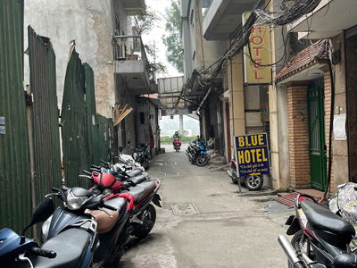Housing in Hanoi, Vietnam Housing in Hanoi, Vietnam
