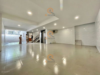 Housing in Nha Be, Vietnam Housing in Nha Be, Vietnam