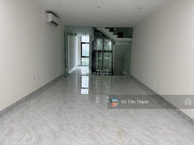 Gehäuse In Hanoi, Vietnam Gehäuse In Hanoi, Vietnam