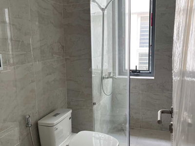 Jamona Golden Silk, Vietnam  Jamona Golden Silk, Vietnam