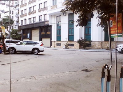 Housing in Ha GJong, Vietnam Housing in Ha GJong, Vietnam