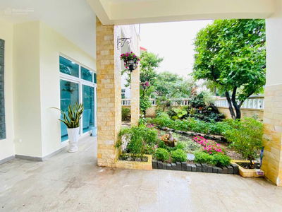 Phúc Lộc Viên, Vietnam  Phúc Lộc Viên, Vietnam