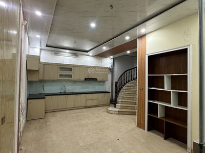 Gehäuse In Hanoi, Vietnam Gehäuse In Hanoi, Vietnam